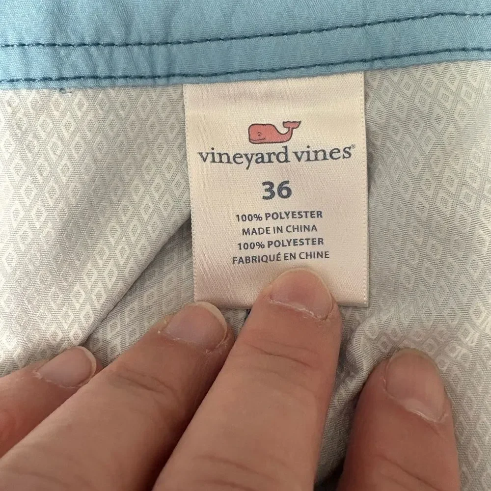 Vineyard Vines Swim Trunk Light and Dark Blue Fish Design, Size Large/36